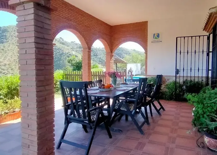 Villa Yasleni